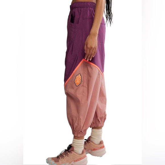 NWT! FP Movement Women's Free
Throw Pants Multiple Sizes!!! - Picture 6 of 13